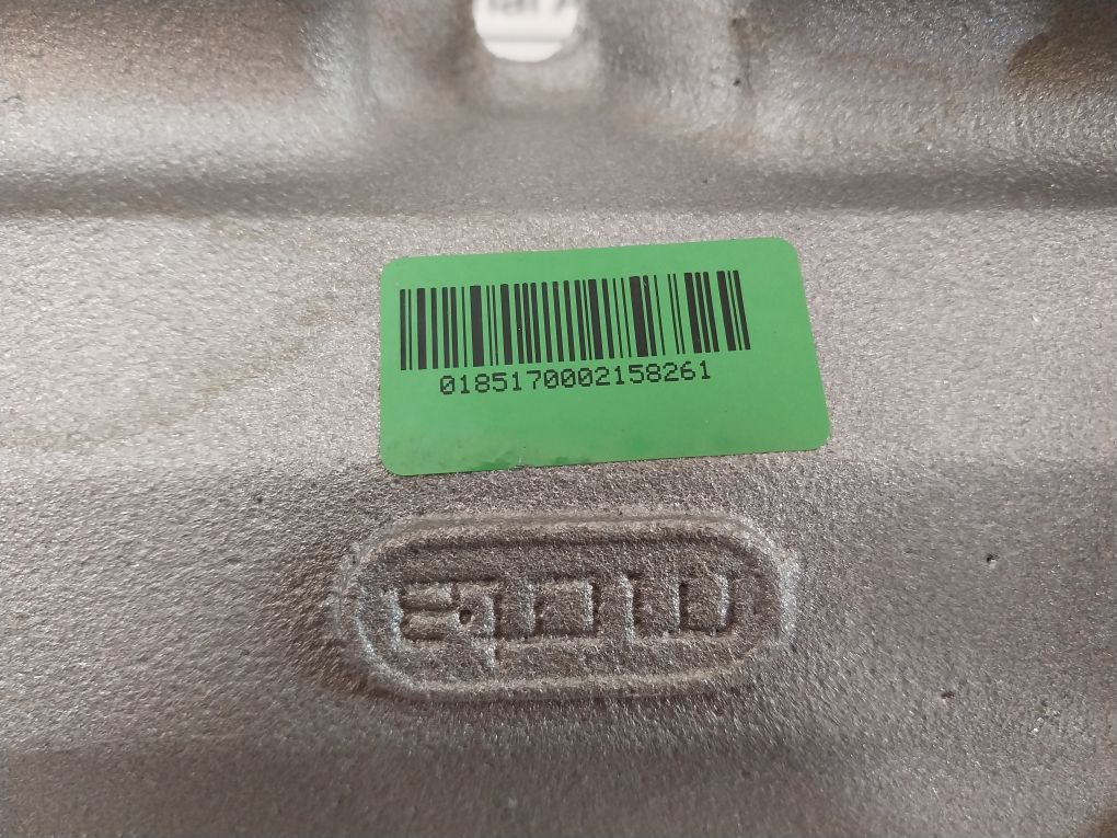 Volvo 861600 Oil Cooler Housing