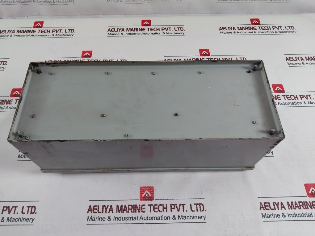 Volvo Penta Type 2700 Engine Controller 0-10 Kg/Cm2 0-150 Psi