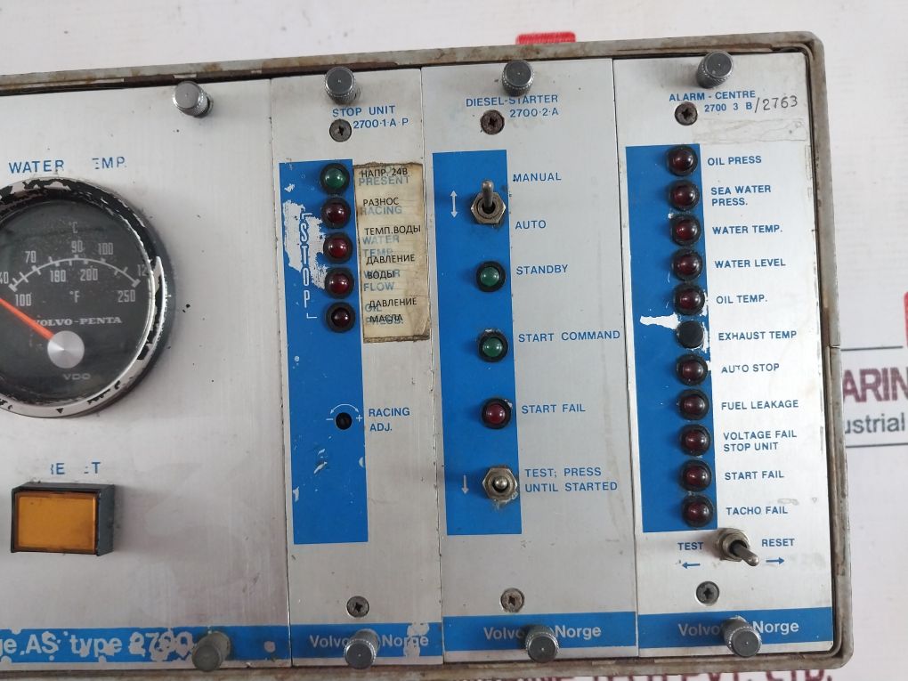 Volvo Penta Type 2700 Engine Controller 0-10 Kg/Cm2 0-150 Psi