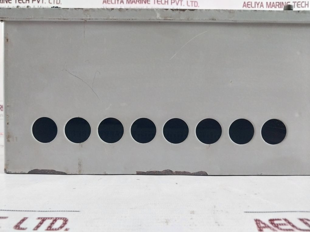 Volvo Penta Type 2700 Engine Controller 0-10 Kg/Cm2 0-150 Psi