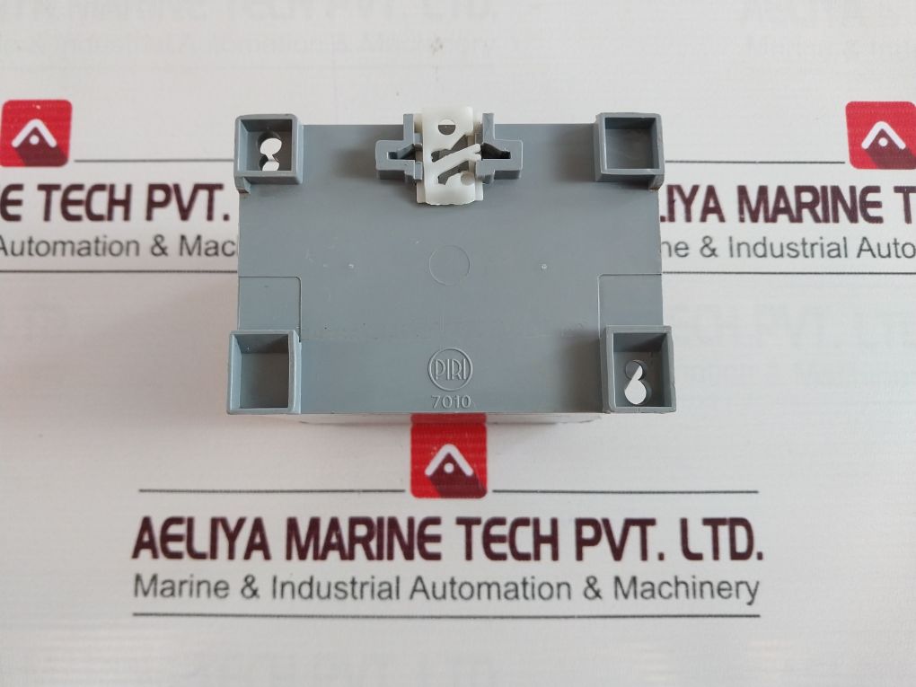 Vtv Electronik Ug140P Insulation Monitoring Relay 24Vdc