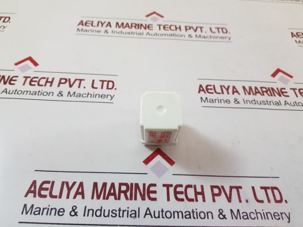 W-r/rbm relay 93-211999-25102a