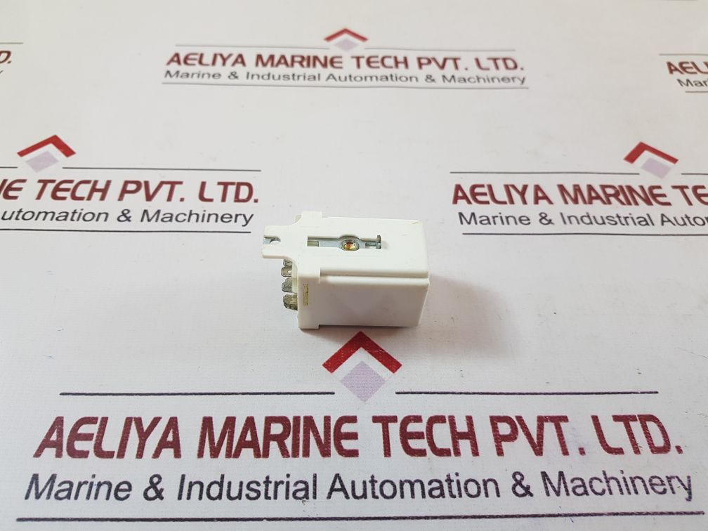 W-r/rbm relay 93-211999-25102a