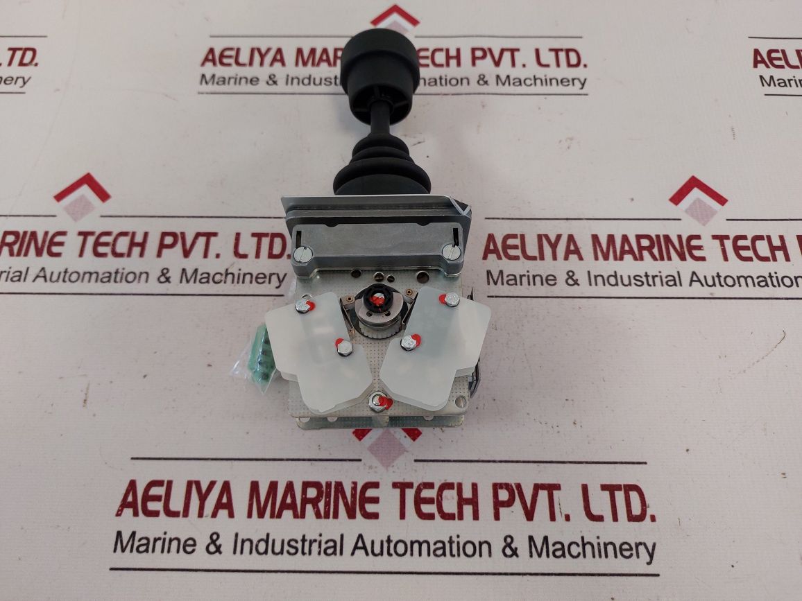 W. Gessmann P520 400 0098 Joystick