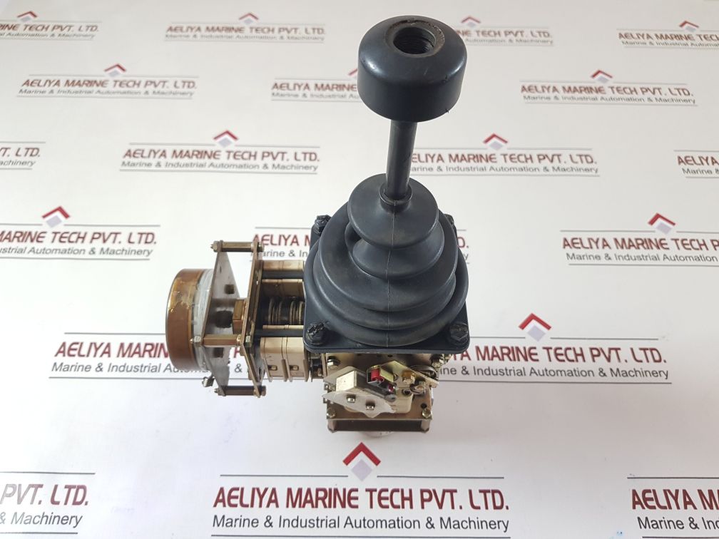 W. Gessmann V44D-02Zp+02Zp Joystick Controller 874 109 A/5