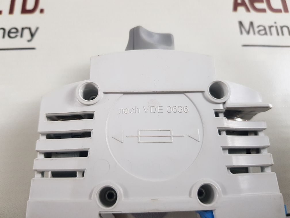 Wöhner 63A 400V Fuse Socket