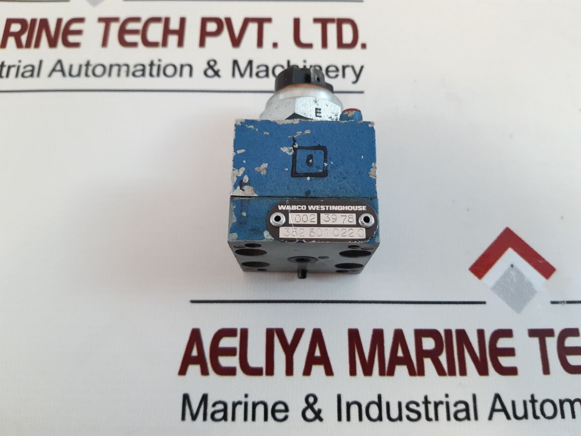 Wabco 3526010220 Pressure Control Valve