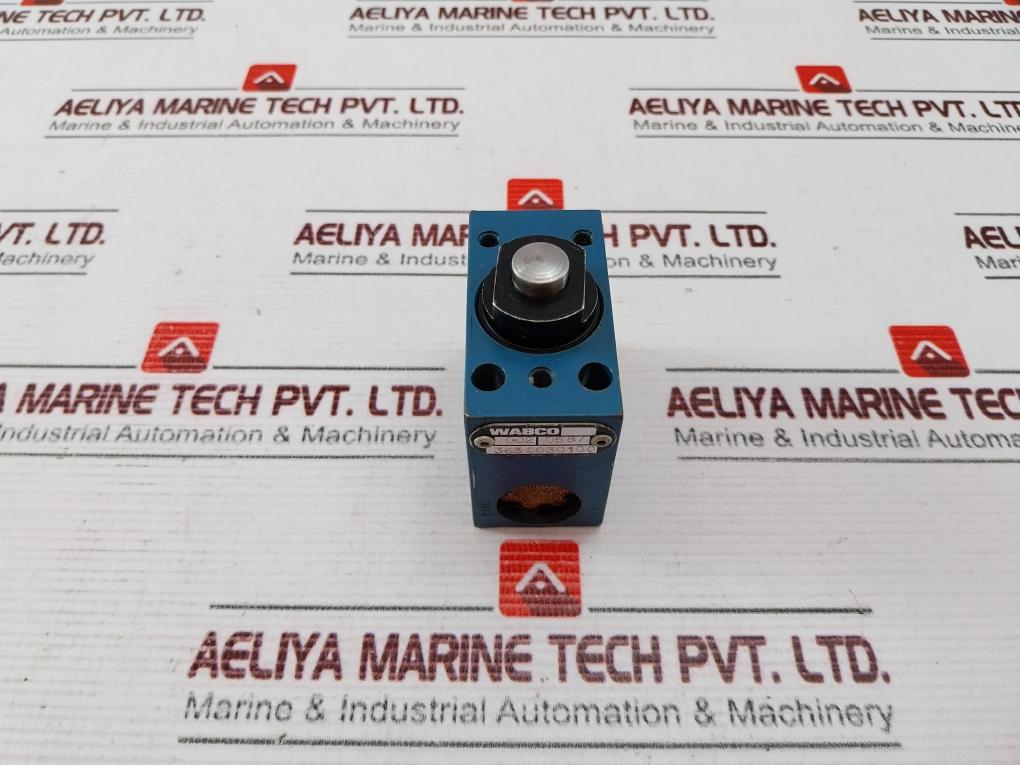 Wabco 3630030100 Pneumatic Directional Control Valve