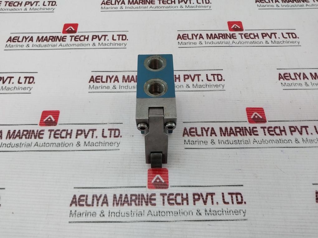 Wabco 3630070000 Roller Lever Pneumatic Directional Valve