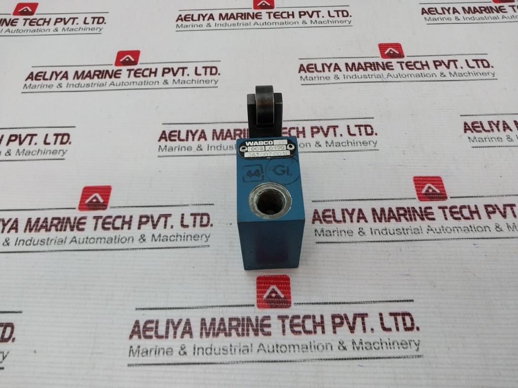 Wabco 3630070010 Pneumatic Directional Valve

