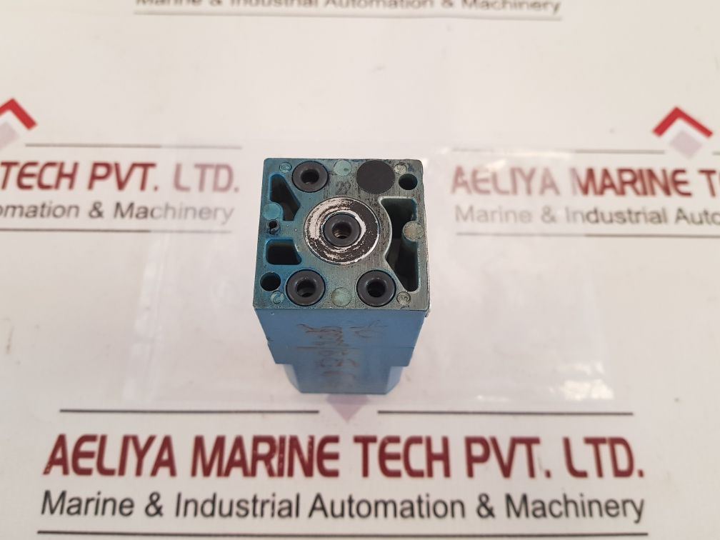 Wabco 3712090050 Directional Control Valve