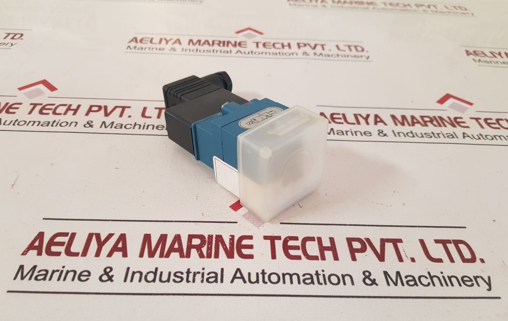 Wabco 3722250220 3/2-way Solenoid Valve