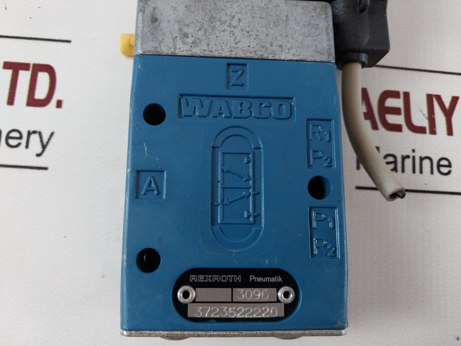 Wabco Rexroth 3723522220 Control Valve 24V 187Ma