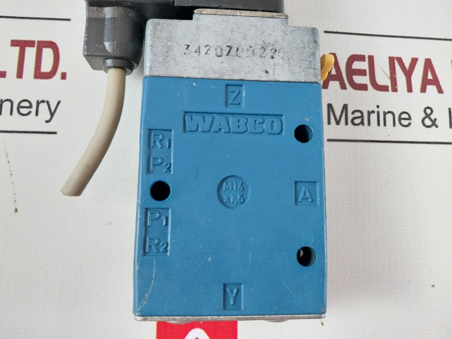 Wabco Rexroth 3723522220 Control Valve 24V 187Ma