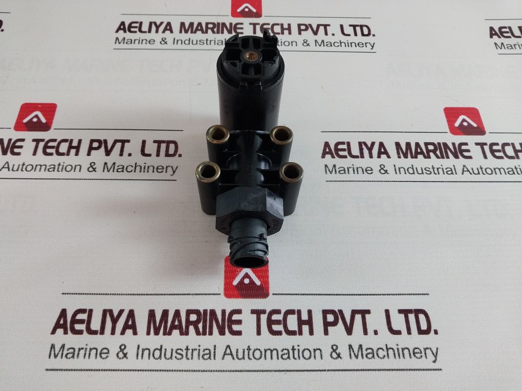 Wabco 4410500110 Levelling Valve