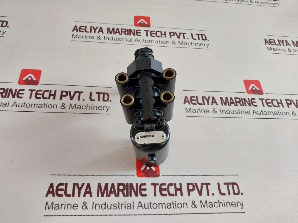 Wabco 4410500110 Levelling Valve
