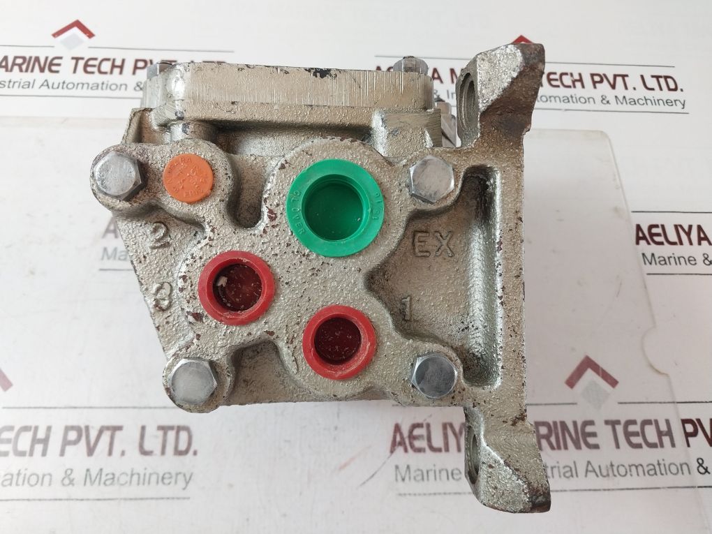 Wabco 538975 C-2 Relay Valve