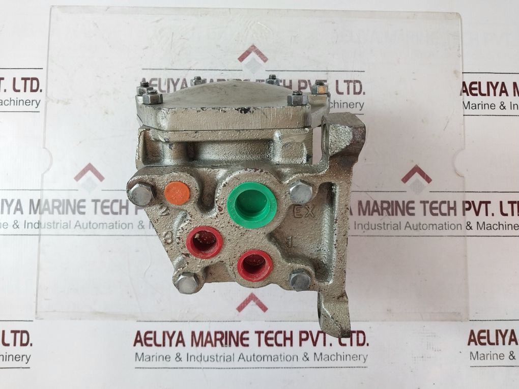 Wabco 538975 C-2 Relay Valve