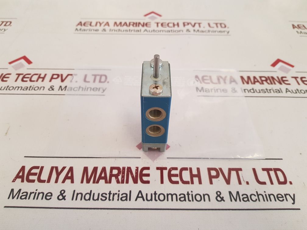 Wabco 5630700000 Directional Valve