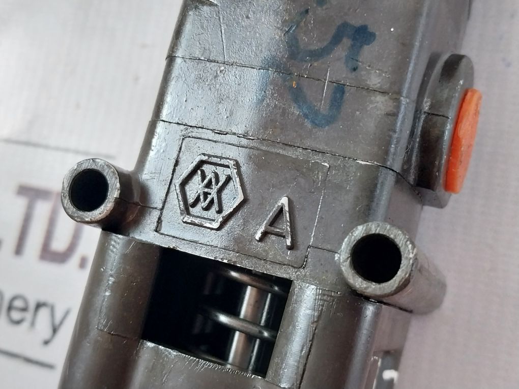 Wabco P52901 Drain Valve