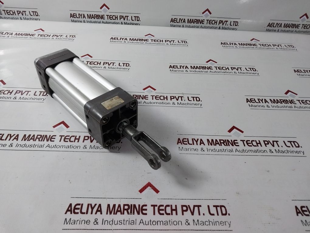 Wabco P60179-3040 Pneumatic Cylinder 200 Psi