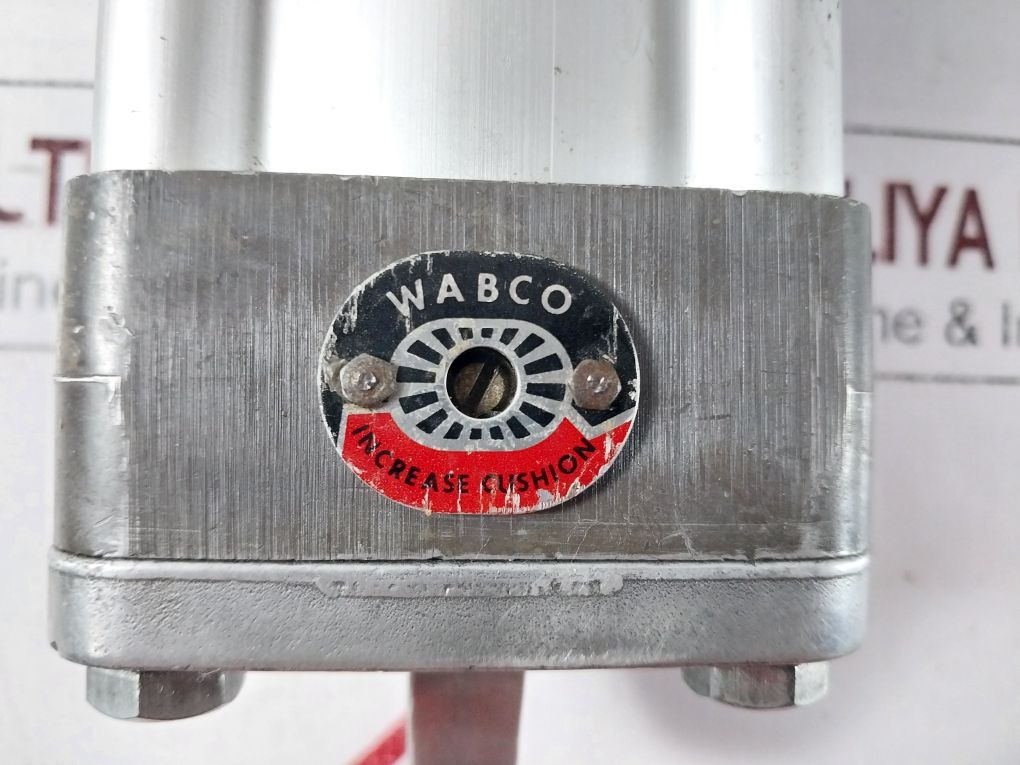 Wabco P60179-3040 Pneumatic Cylinder 200 Psi