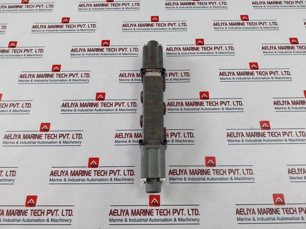 Wabco Pd-20020-1100 Pilot Air Valve 250 Psi