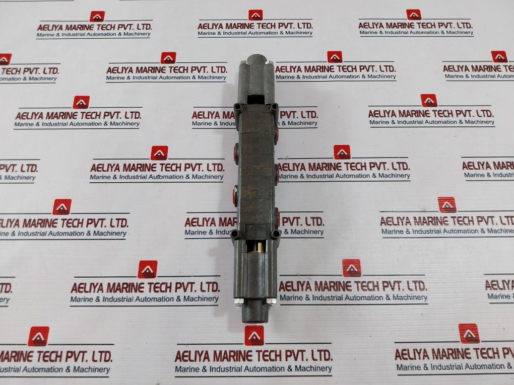 Wabco Pd-20020-1100 Pilot Air Valve 250 Psi