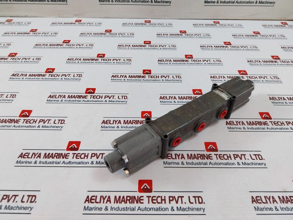 Wabco Pd-20020-1100 Pilot Air Valve 250 Psi