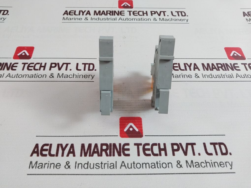 Lot Of 2X Wago 788-101 Socket With 40.51 Solid State Relay 250V 16A