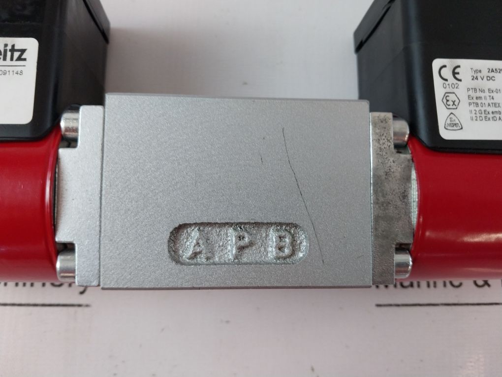 Wandfluh 118.195.024L Solenoid Directional Valve 2A52W