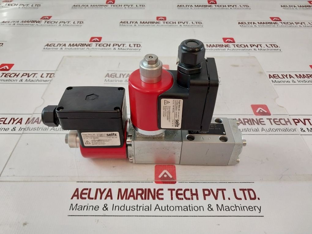 Wandfluh 118.195.024L Directional Valve With Coil Aex32061A/T4-d1Hb6-k9K1S1788/1927