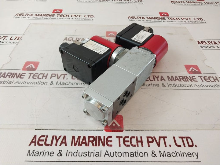 Wandfluh 118.195.024L Directional Valve With Coil Aex32061A/T4-d1Hb6-k9K1S1788/1927