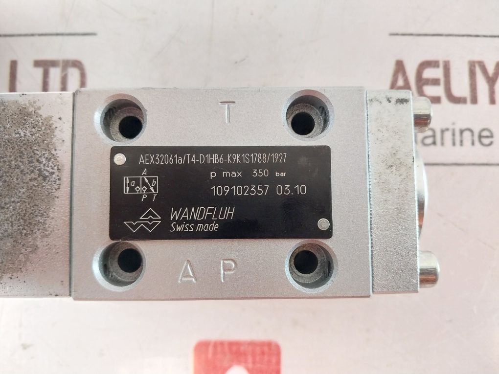 Wandfluh 118.195.024L Directional Valve With Coil Aex32061A/T4-d1Hb6-k9K1S1788/1927