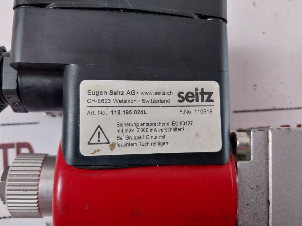 Wandfluh Aex32061A/T4-hb6-k9S1788 Valve With 118.195.024L Coil 2A52W