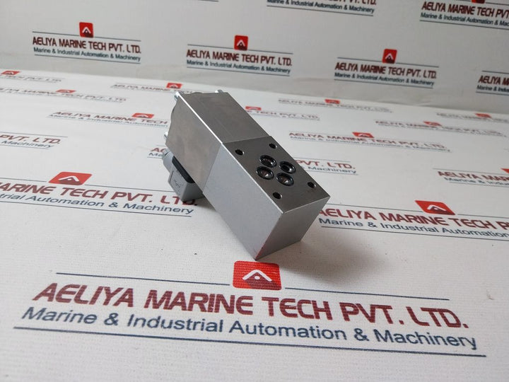 Wandfluh Am22061A Hydraulic Valve