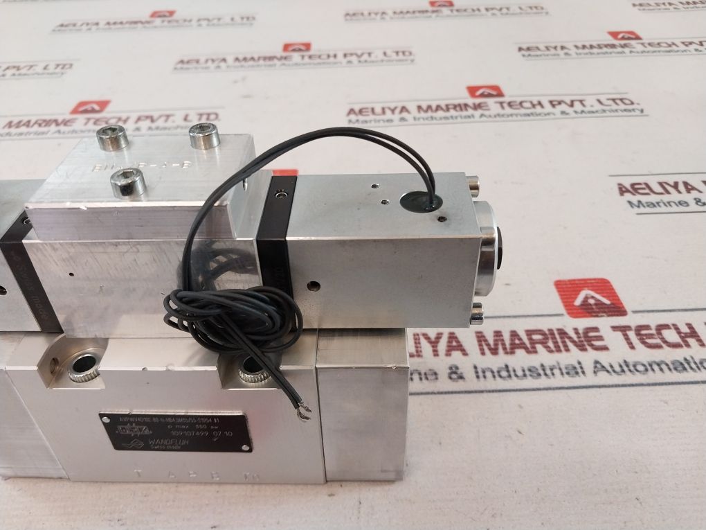 Wandfluh Avpwv4D102-80-ti-hb4,5M35/55-s1954 #1 Hydraulic Valve 24Vdc