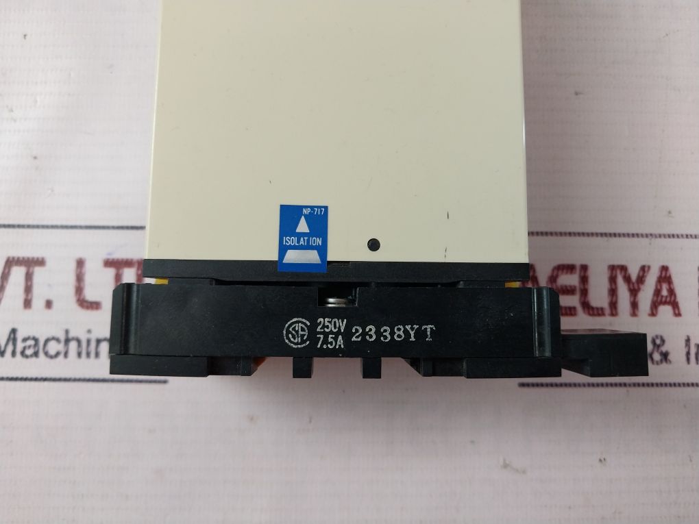 Watanabe Wap-az-26A-3 Ac Signal Converter 250V 7.5A