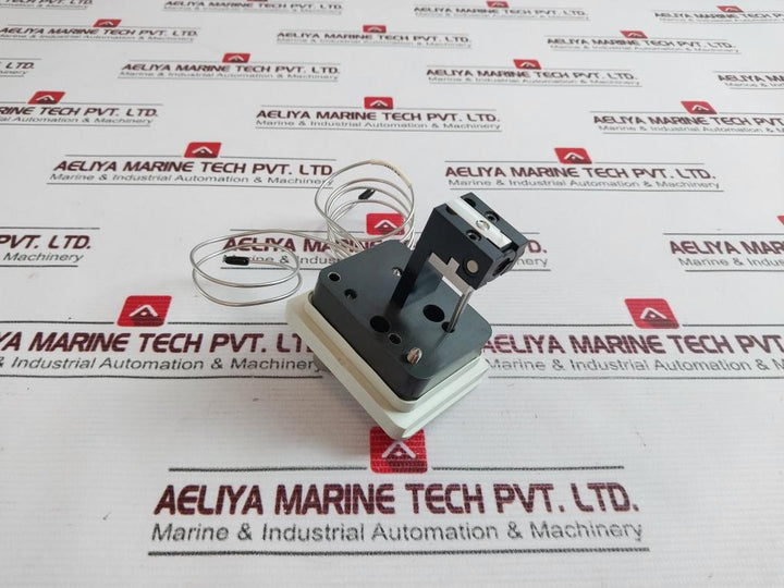 Waters 145 Psi Max Pressure Flow Cell Assembly Holder