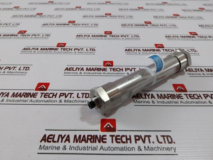 Waters 186002568 19 X 150Mm Column