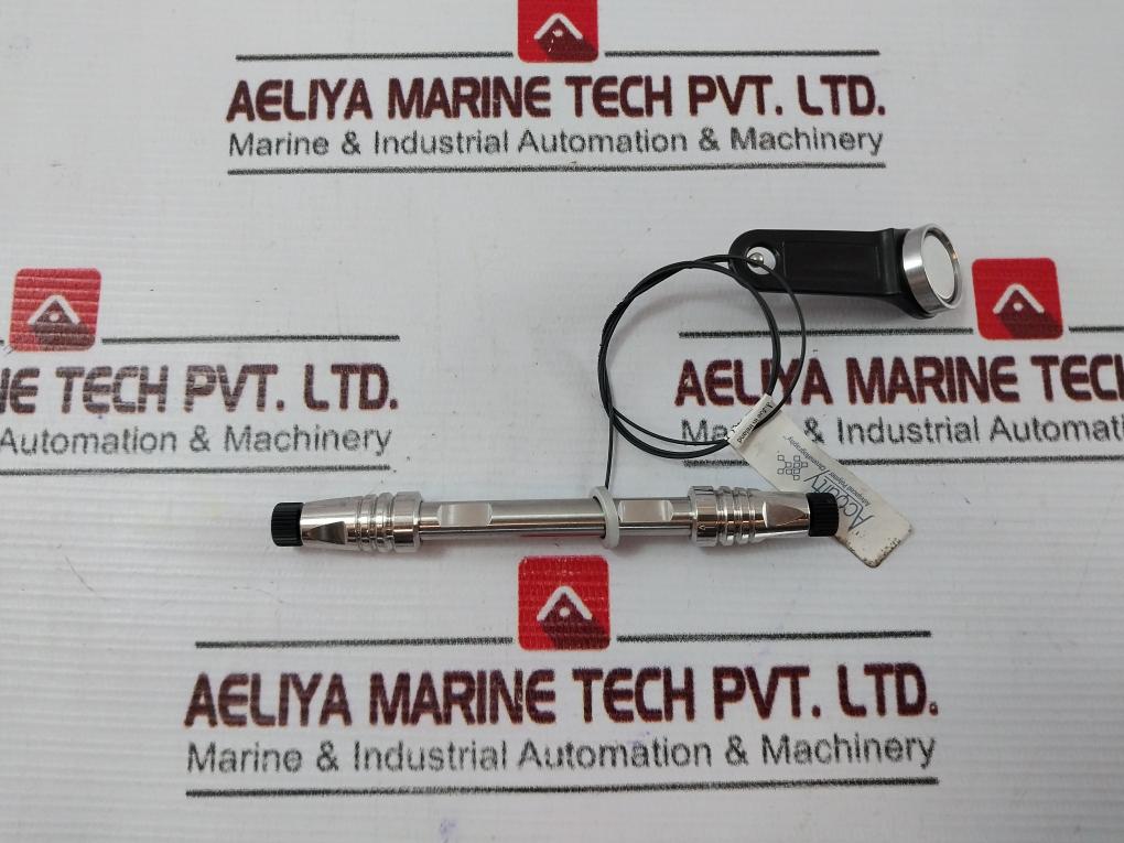 Waters 186006973 Acquity Apc Aq 45 1.7µM Column