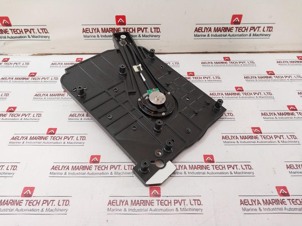 Waters 279001737 Stepping Motor C022G-9012K Rev.E