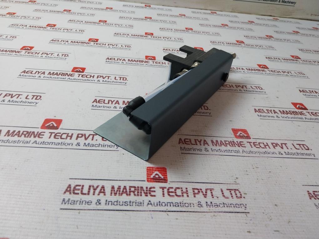 Waters 289009674 External (Valve) Drain Assembly