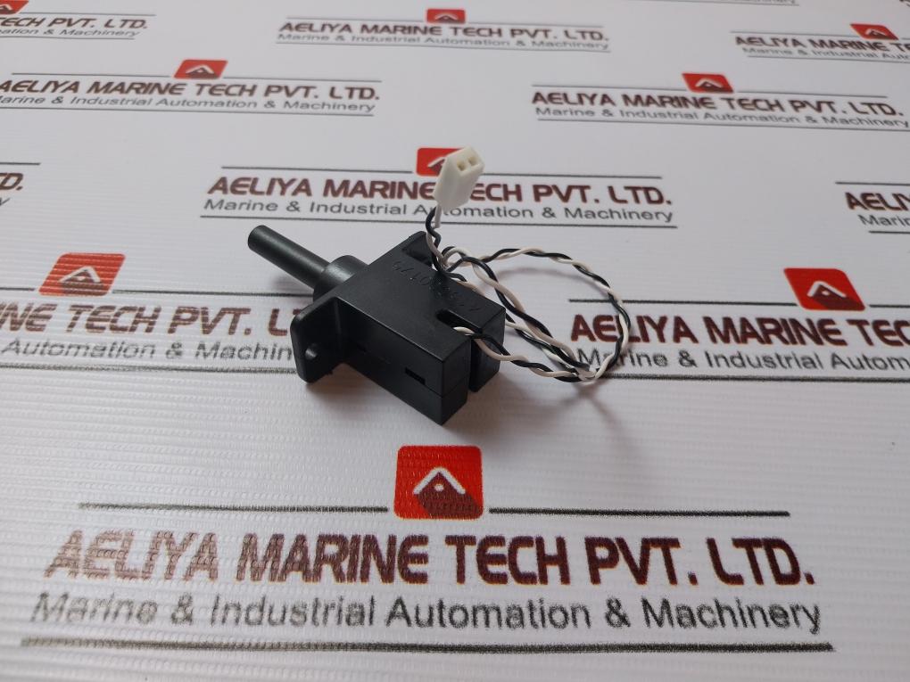 Waters Wat057340 Hplc Photo Diode Array Detector