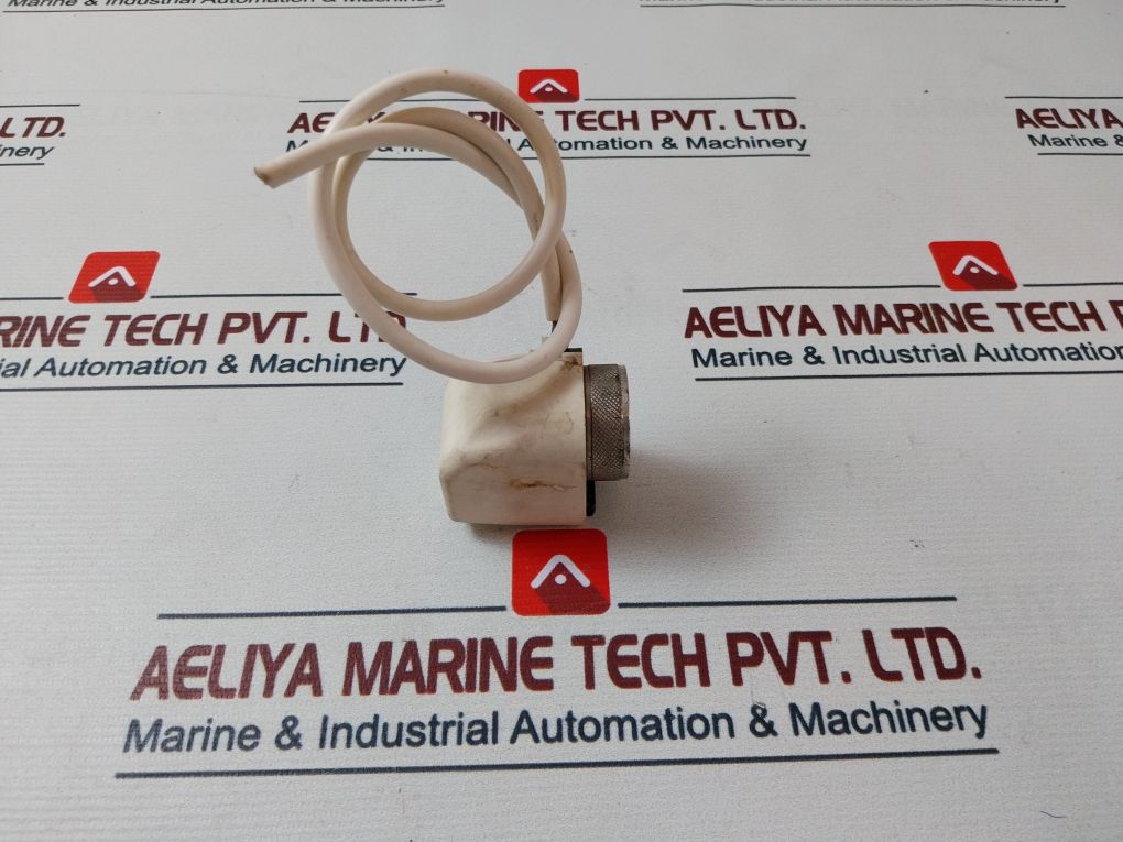 Watts 22C Actuator Radiator Valves Fan Coil 230V 50-60Hz