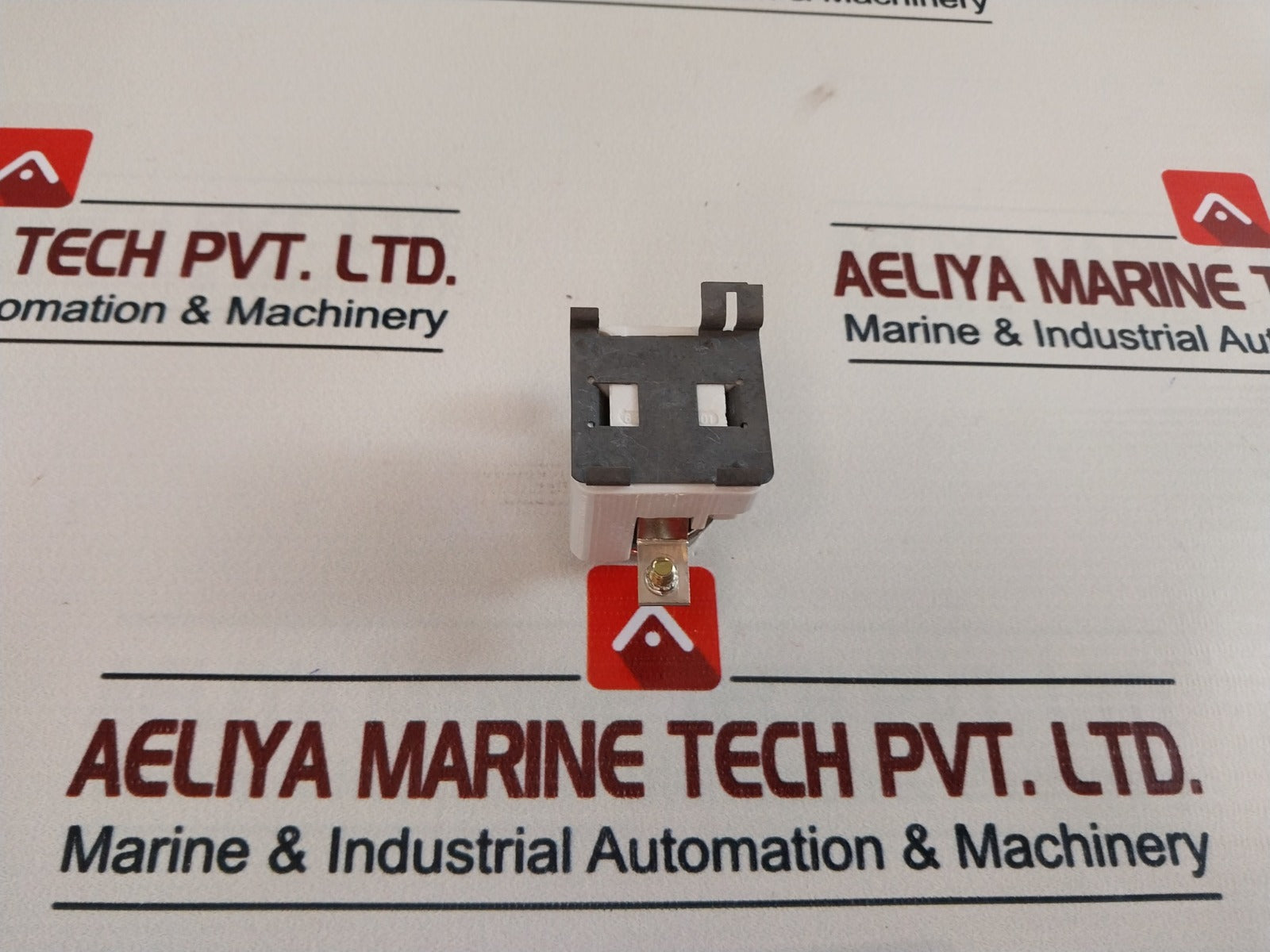 Lot Of 6X Weber 25A 500V Ceramic Screw Type Fuse Base