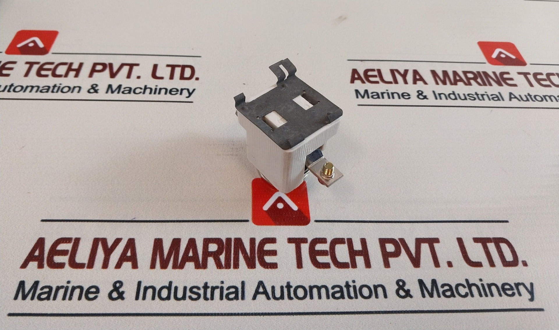 Lot Of 6X Weber 25A 500V Ceramic Screw Type Fuse Base