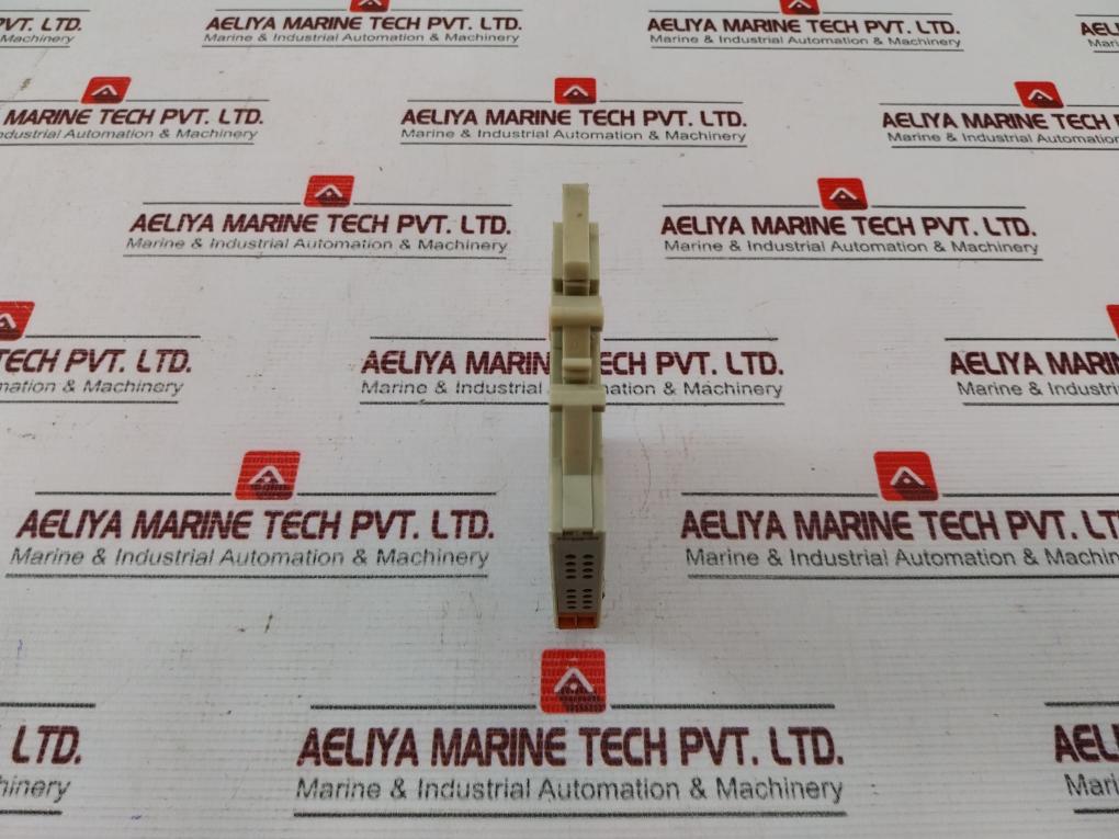 Weidmuller G468-0001 Ultra Slimpak Conditioner Isolator