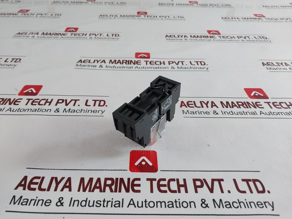 Weidmuller 8690000000 Relay With Base