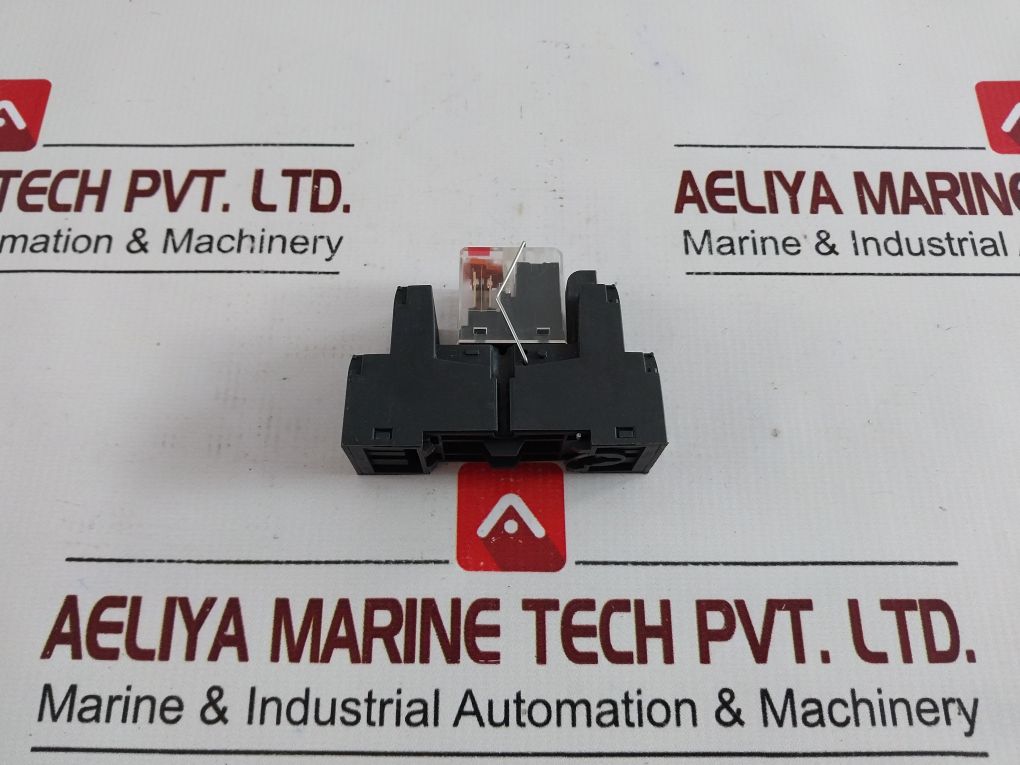 Weidmuller 8690000000 Relay With Base